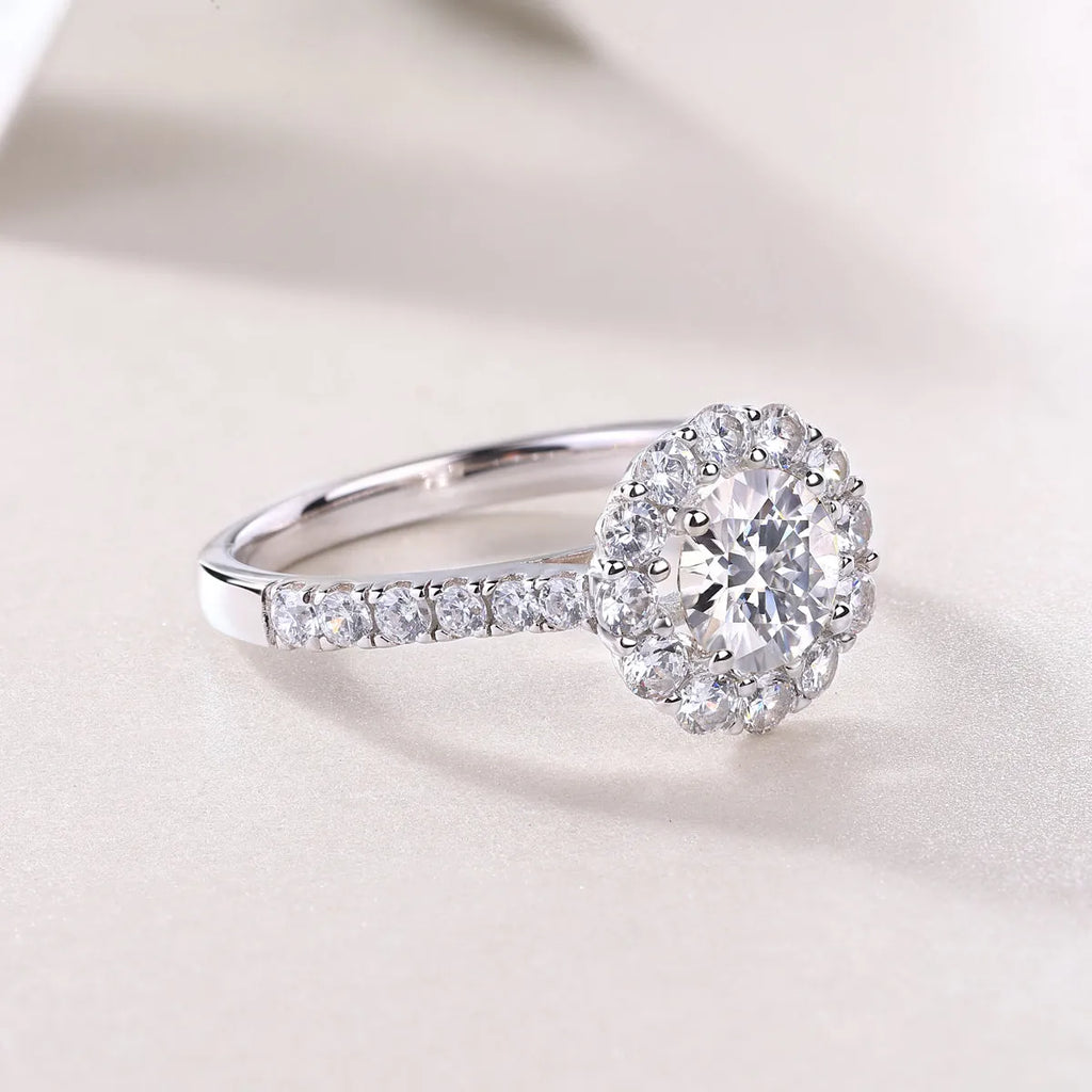 1-carat moissanite wedding ring set in S925 silver with platinum plating on white background