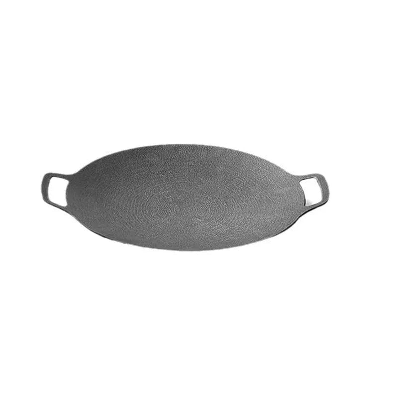 Round maifan stone non-stick iron baking tray in modern minimalist style, available in 28cm to 38cm sizes