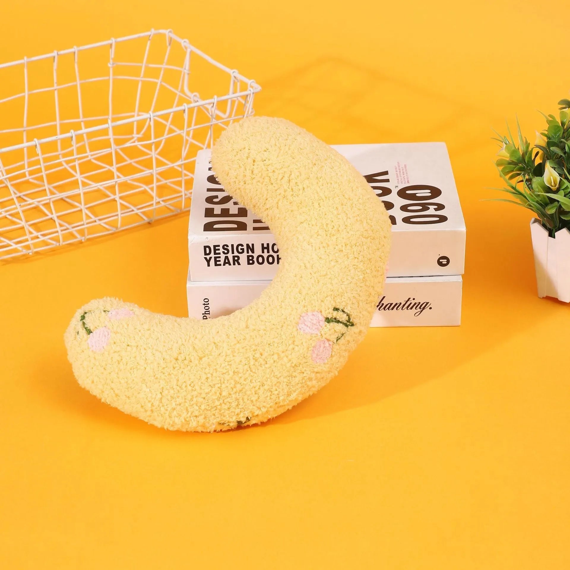 Blue U-shaped half moon cartoon pillow for cats in cage or bed