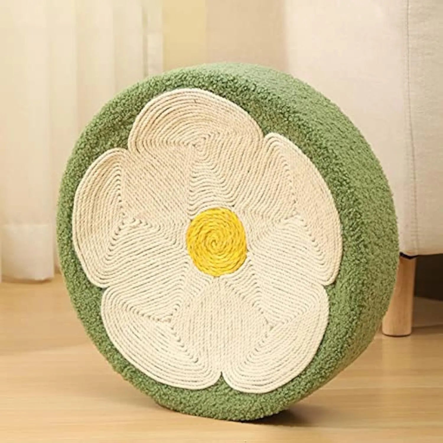 Green round sisal cat scratcher bowl lounge bed for kittens.