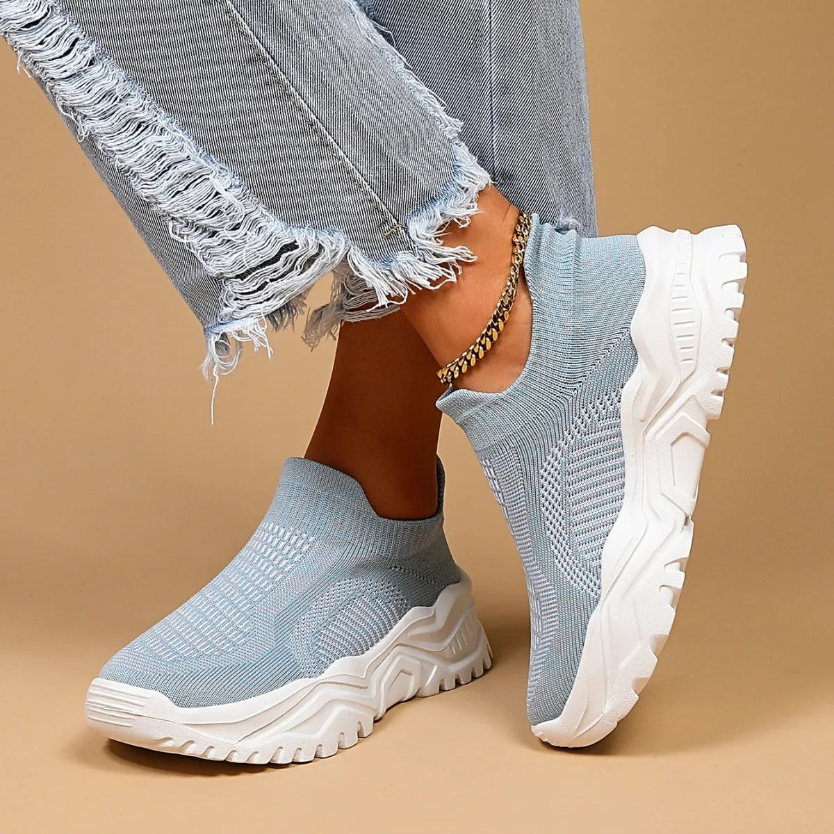 Light blue women's mesh slip-on casual sports shoes with round toe and mid heel