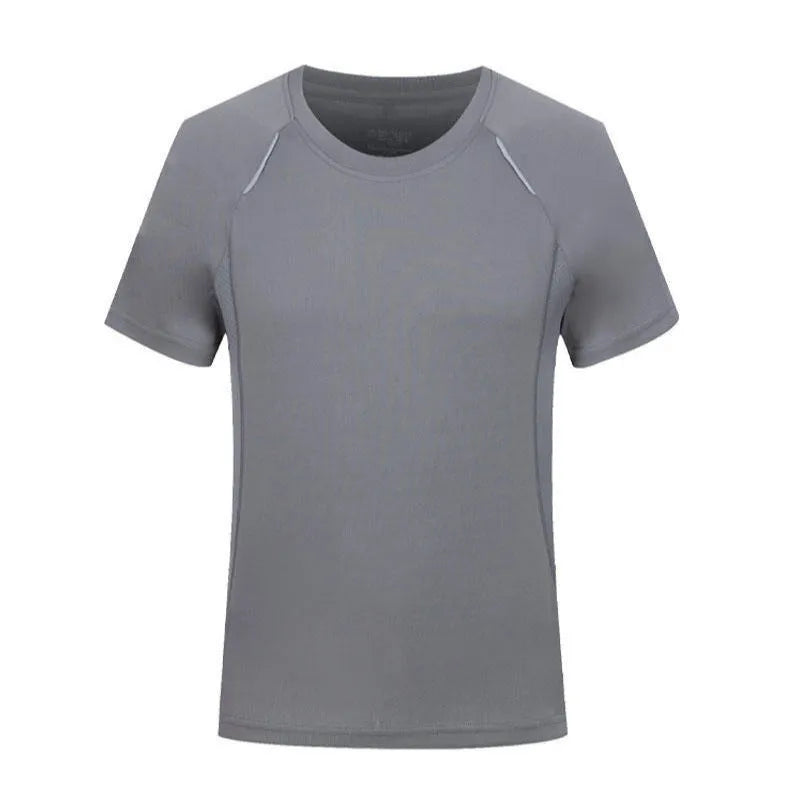 Men's slim fit quick-drying T-shirt in polyester viscose blend available in seven colours