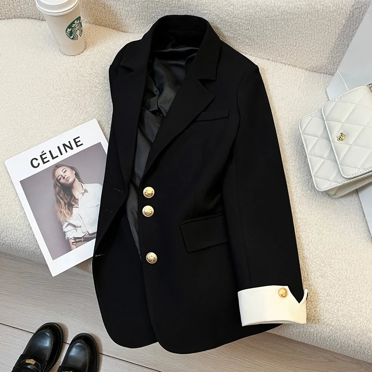 Korean-style women's coat in milky white with loose fit and pockets