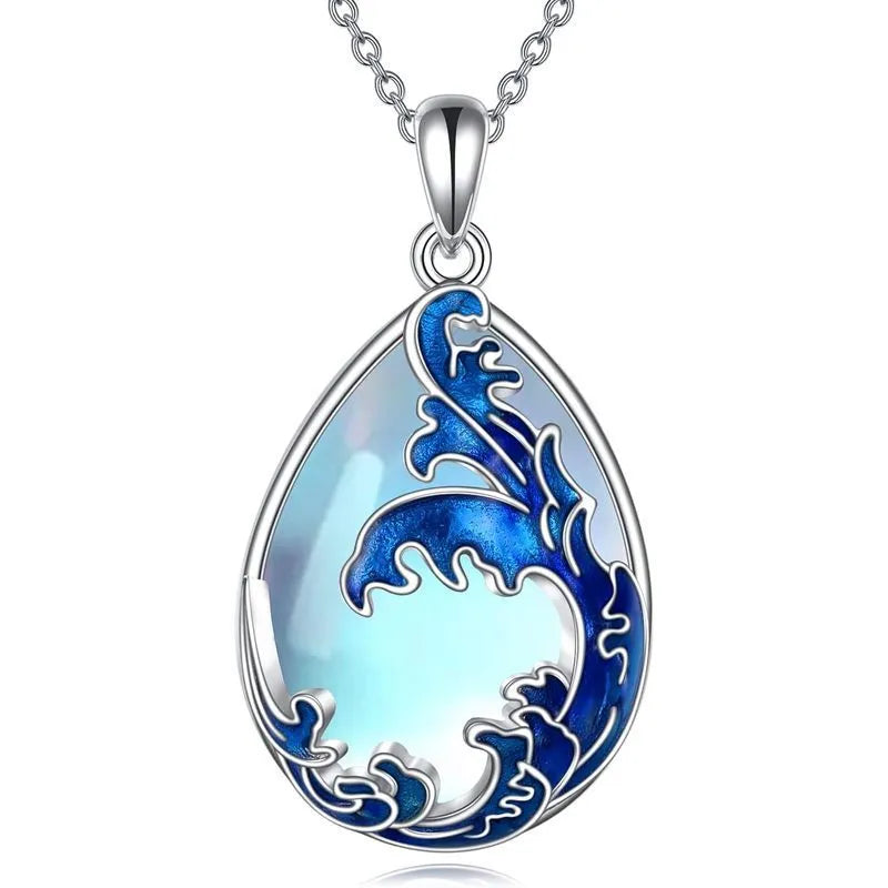 Moonstone blue heart pendant alloy necklace for women.