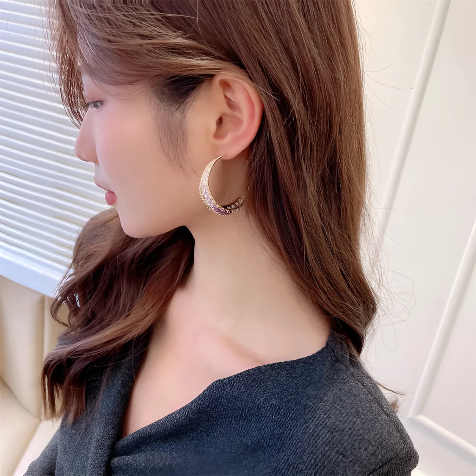 Women's large geometrical copper hoop earrings 4.3x4.5cm in gold white zirconium colour
