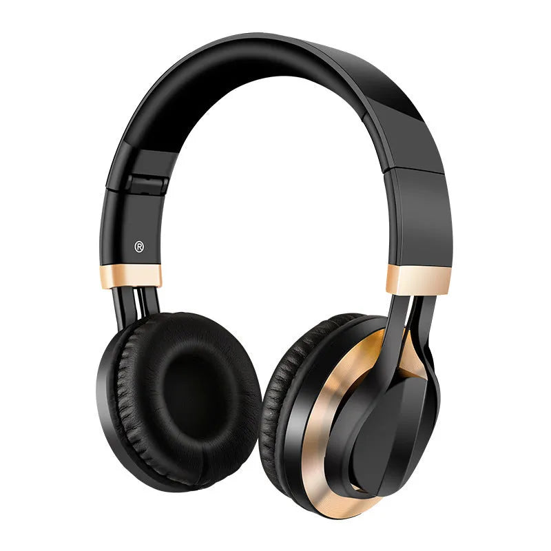Wired black karaoke headphones with microphone and 1.5m cable showing 3.5mm plug