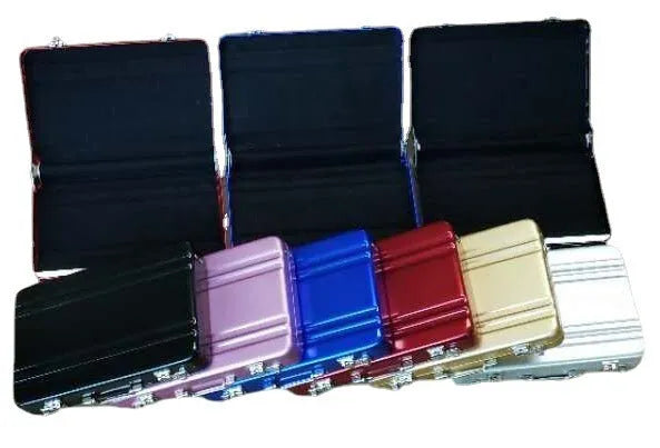 Aluminium alloy metal card holder in six colours showing 100x65x16mm dimensions
