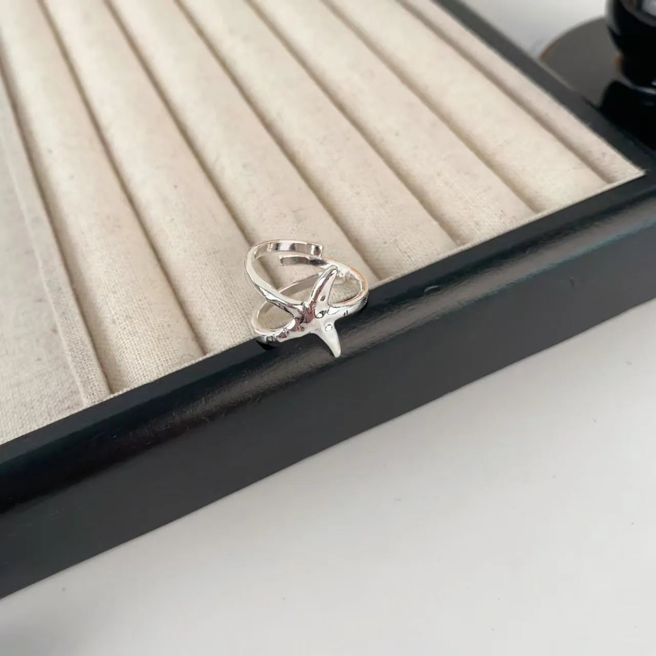Three-dimensional jasmine flower ring with open-mouth design in electroplated zinc alloy