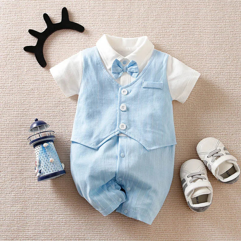Baby boy in a wine red gentleman-style long-sleeved cotton jumpsuit.