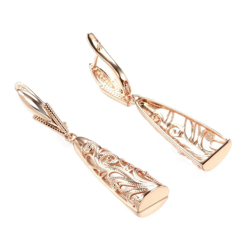 Copper retro hollow-carved leaf earrings in rose gold for women
