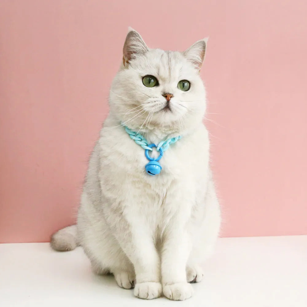 Adjustable plastic pet collar with decorative chain in macaron candy colours for cats, dogs and rabbits