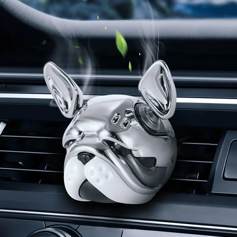 Four colour options of Gulong Ocean car vent aromatherapy ornament with two balm refills
