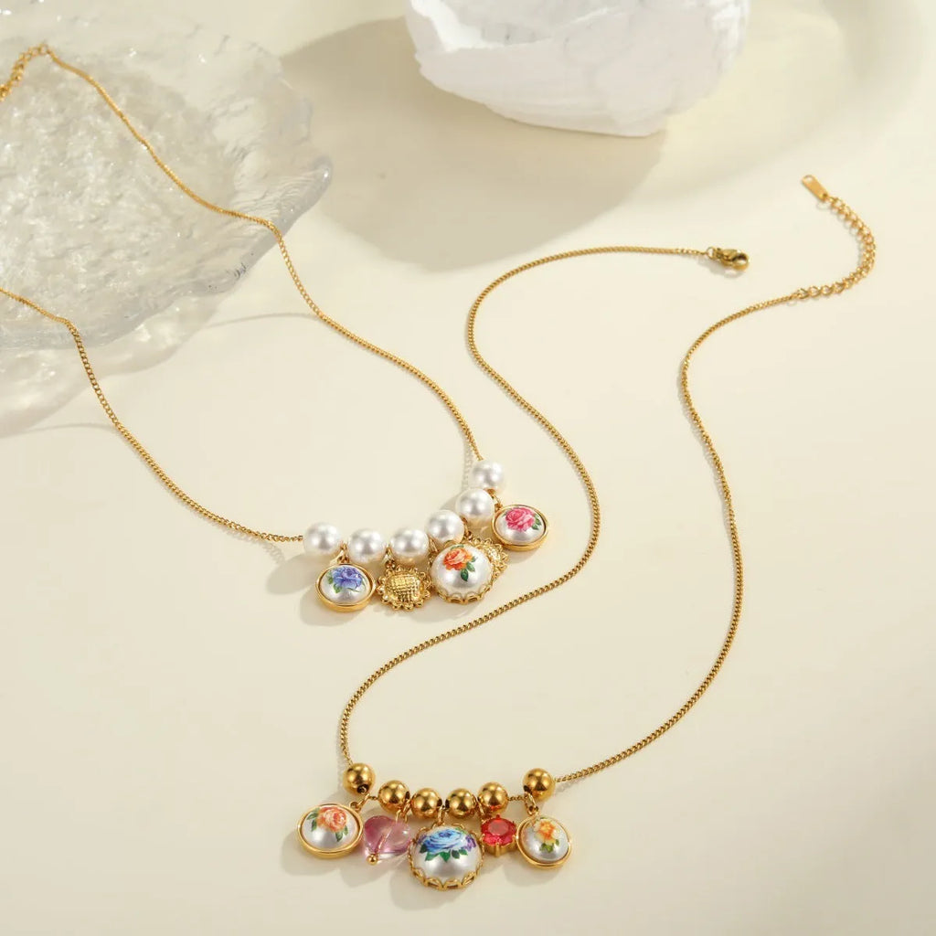 Vintage sunflower flower pendant stainless steel necklace with 18K gold electroplated finish for women