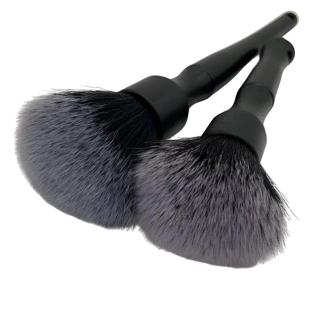 Black car detailing brush with soft pig hair bristles and a PP handle shown in two sizes.