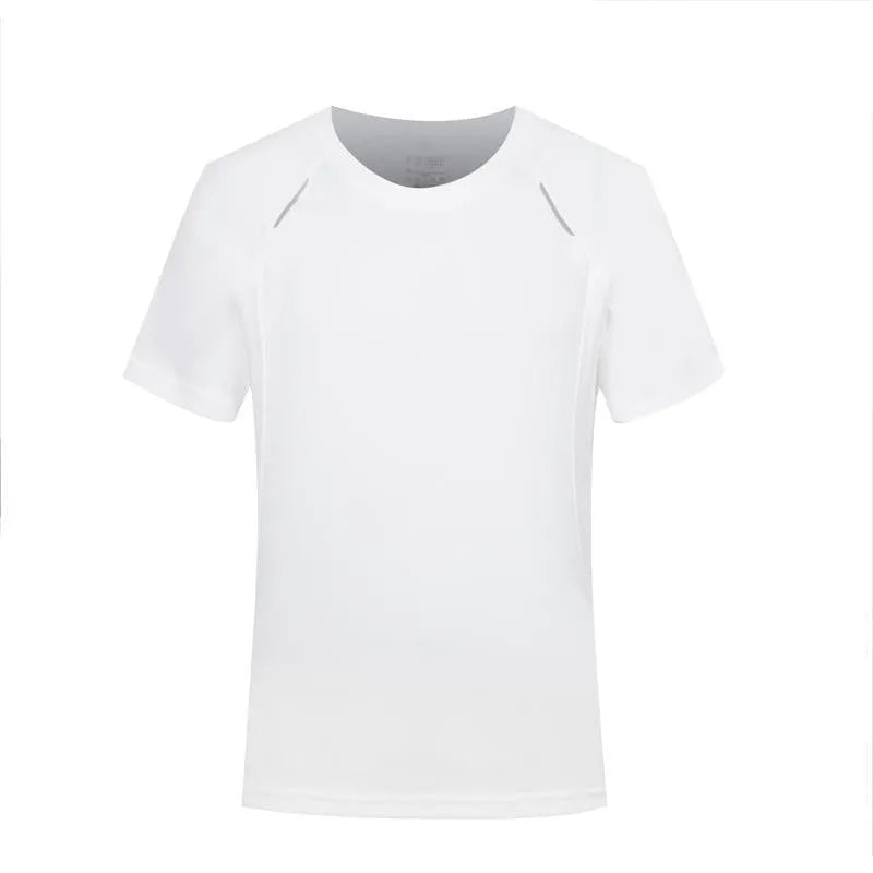 Men's slim fit quick-drying T-shirt in polyester viscose blend available in seven colours
