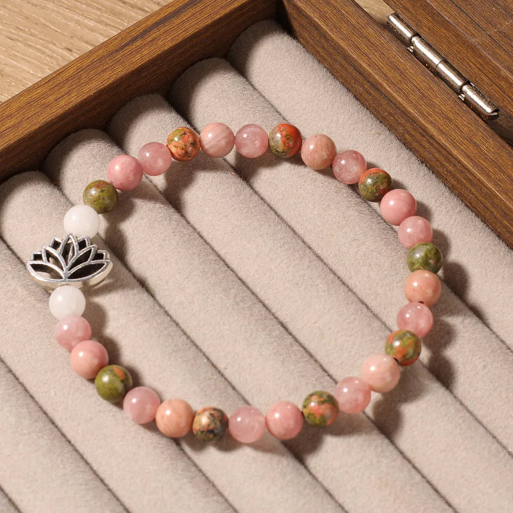 Rhodonite crystal natural stone bead bracelet with seven pulse lotus design in French retro style, colour L1381