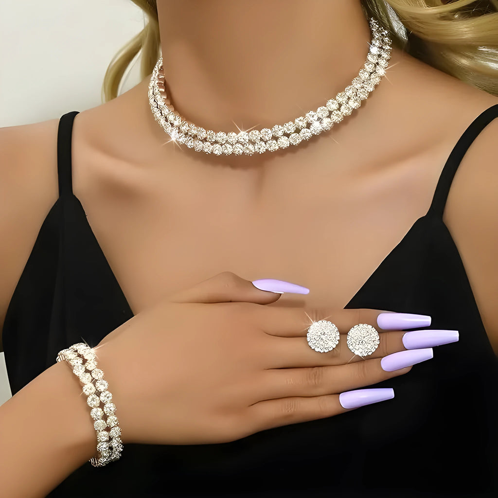 Women's rhinestone jewellery set with necklace bracelet and ear studs in gold or silver