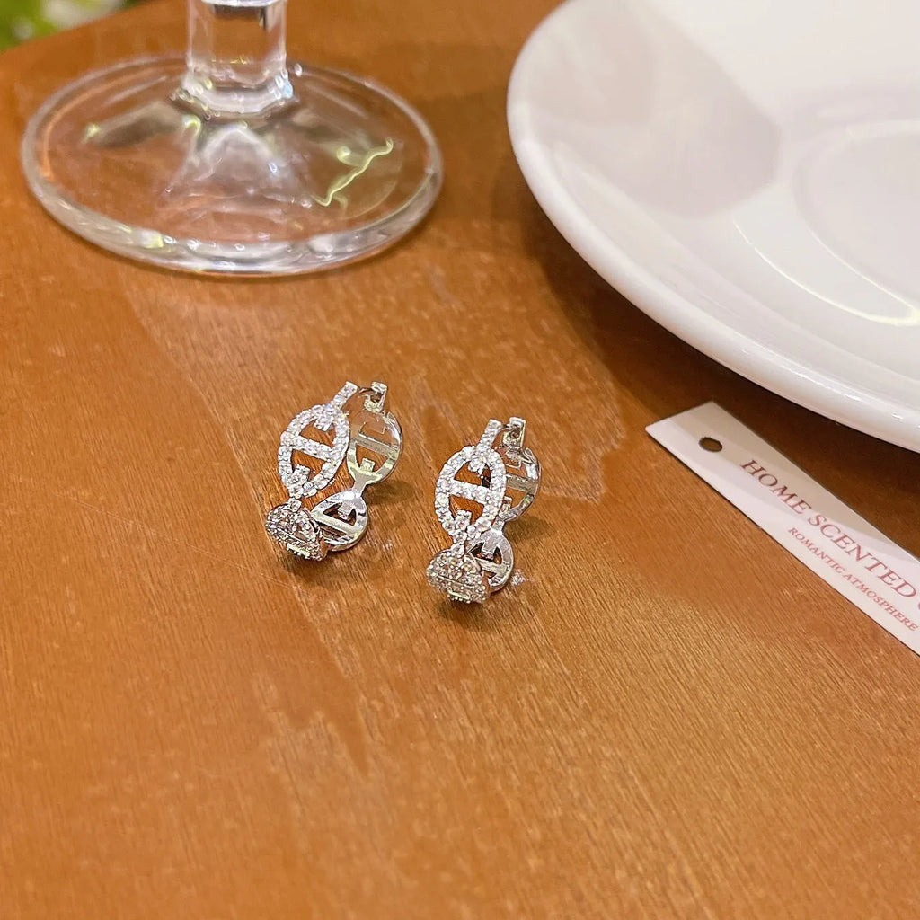 Ladies casual style electroplated copper earrings with diamond light luxury design in silver, gold or rose gold thick gold plating