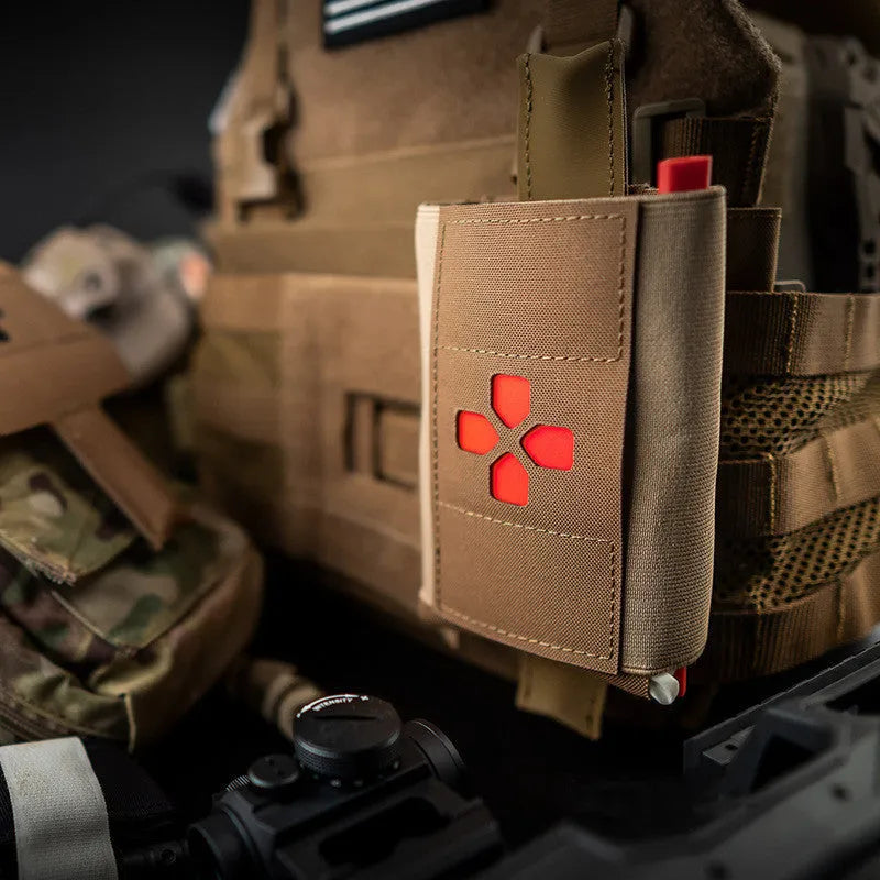 Outdoor Supplies Camouflage Tactics nylon first-aid kit in CP camouflage colour, size TB1384