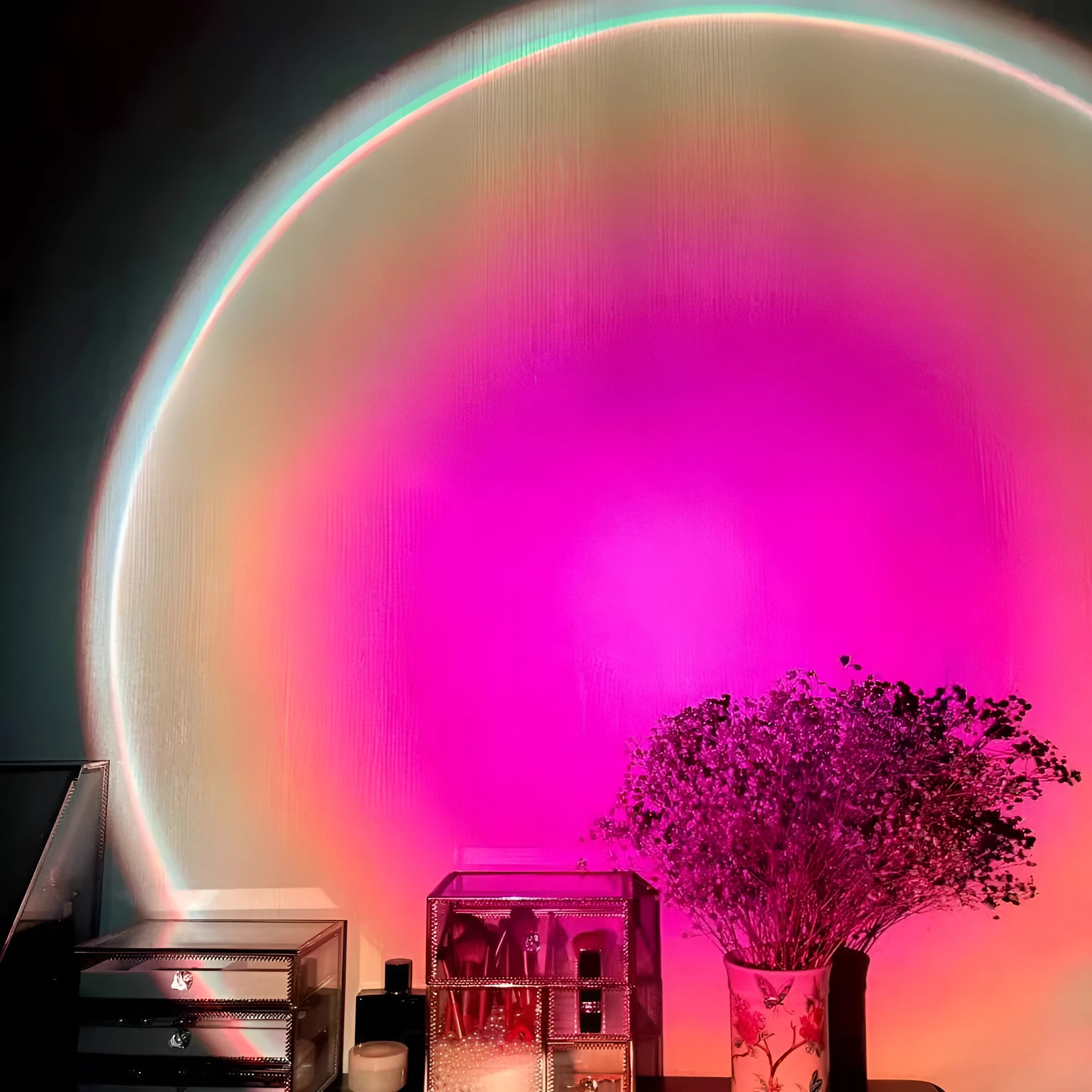 Rechargeable rainbow sunset projection lamp with USB connector showing sunset red colour projection