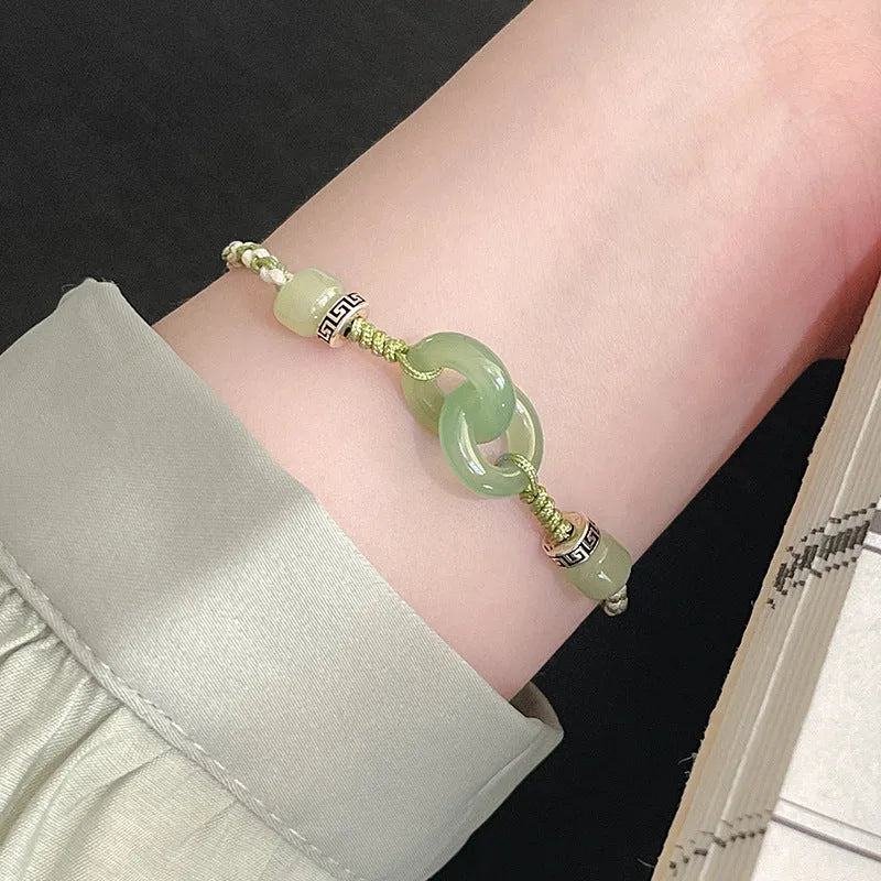 Green jade buckle women's bracelet with double ring design and copper construction