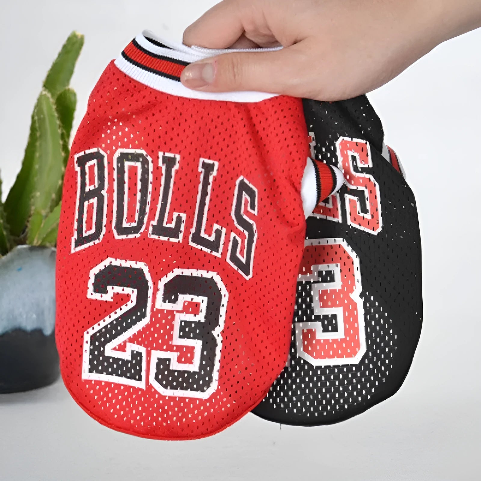 Black and red polyester dog sweatshirt vest in sizes S, M, L, XL, XXL