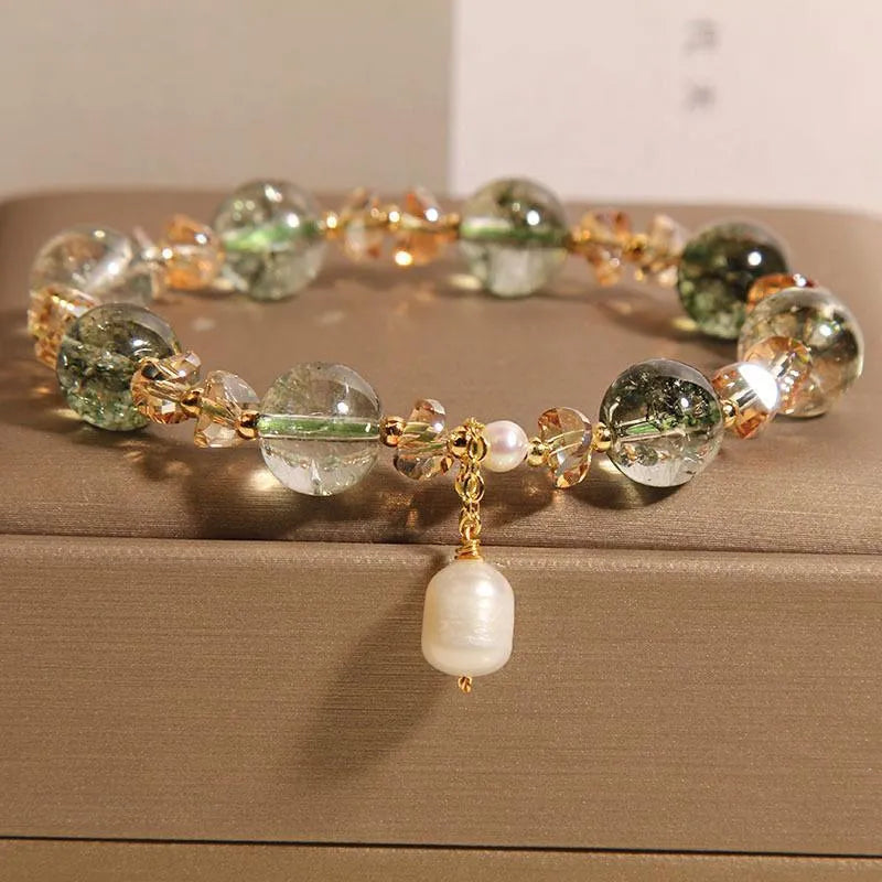 Women's green phantom quartz crystal bracelet with champagne accents in Japanese Korean style