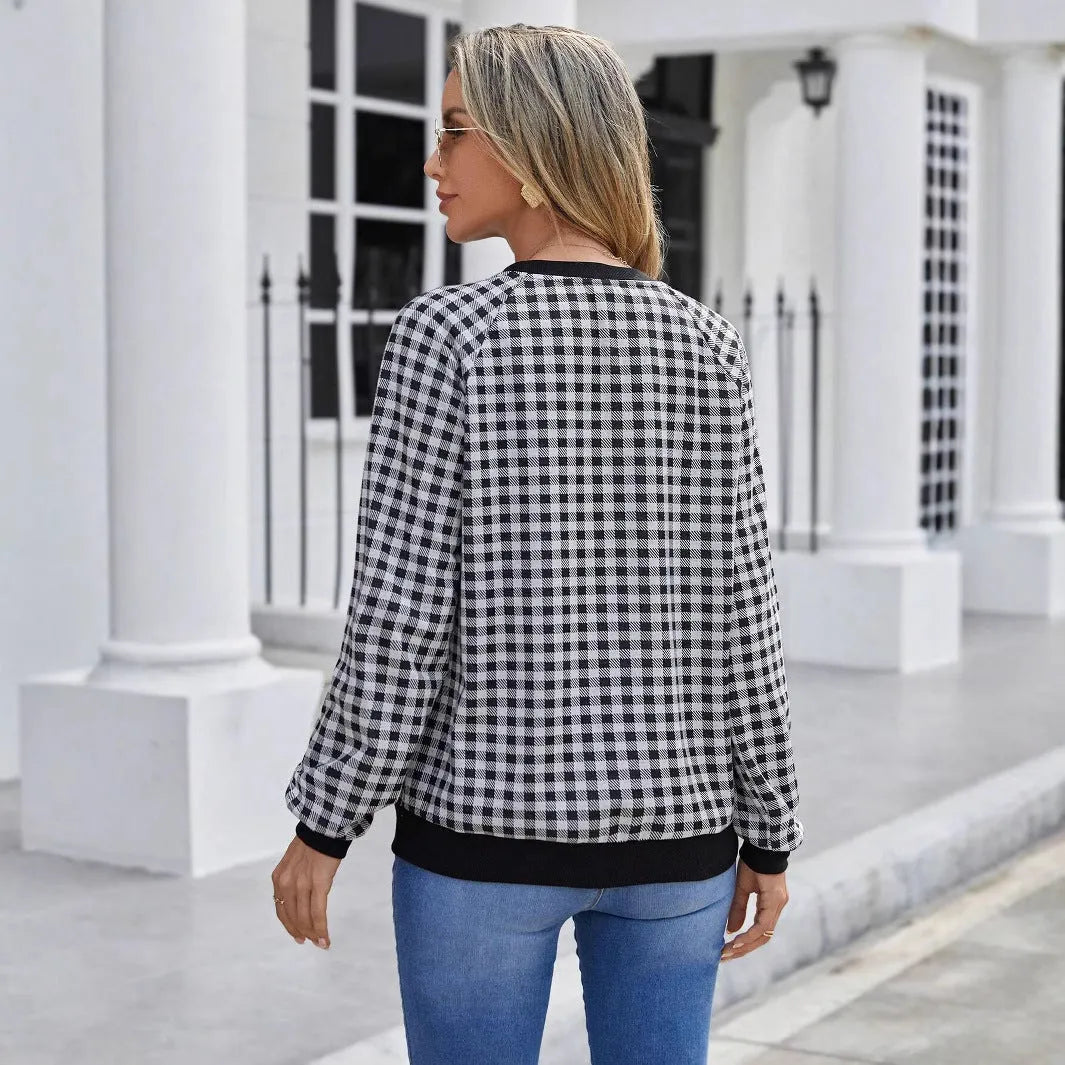 Black polyester pullover sweater with Japanese plaid printed pattern and regular long sleeves