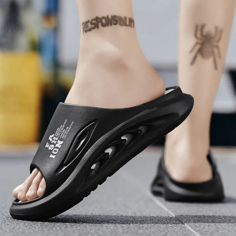 Men's thick-soled EVA sports slippers in colour-blocked design showing white and green option
