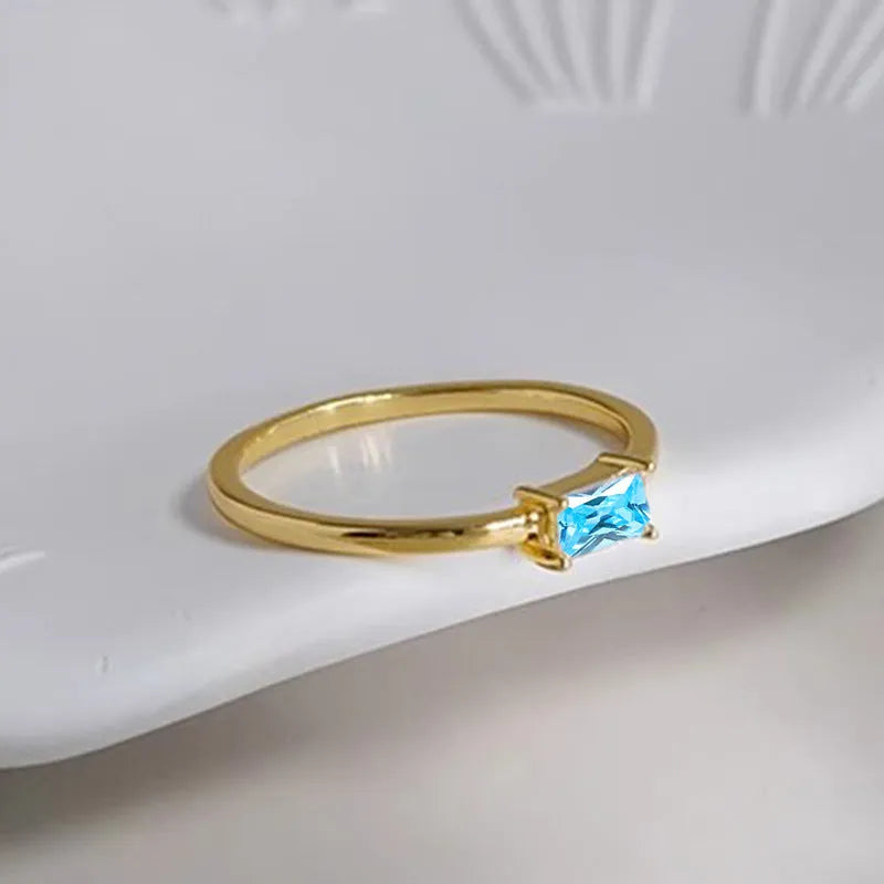 Sapphire blue zircon geometric women's ring with oval and love heart shapes on copper base