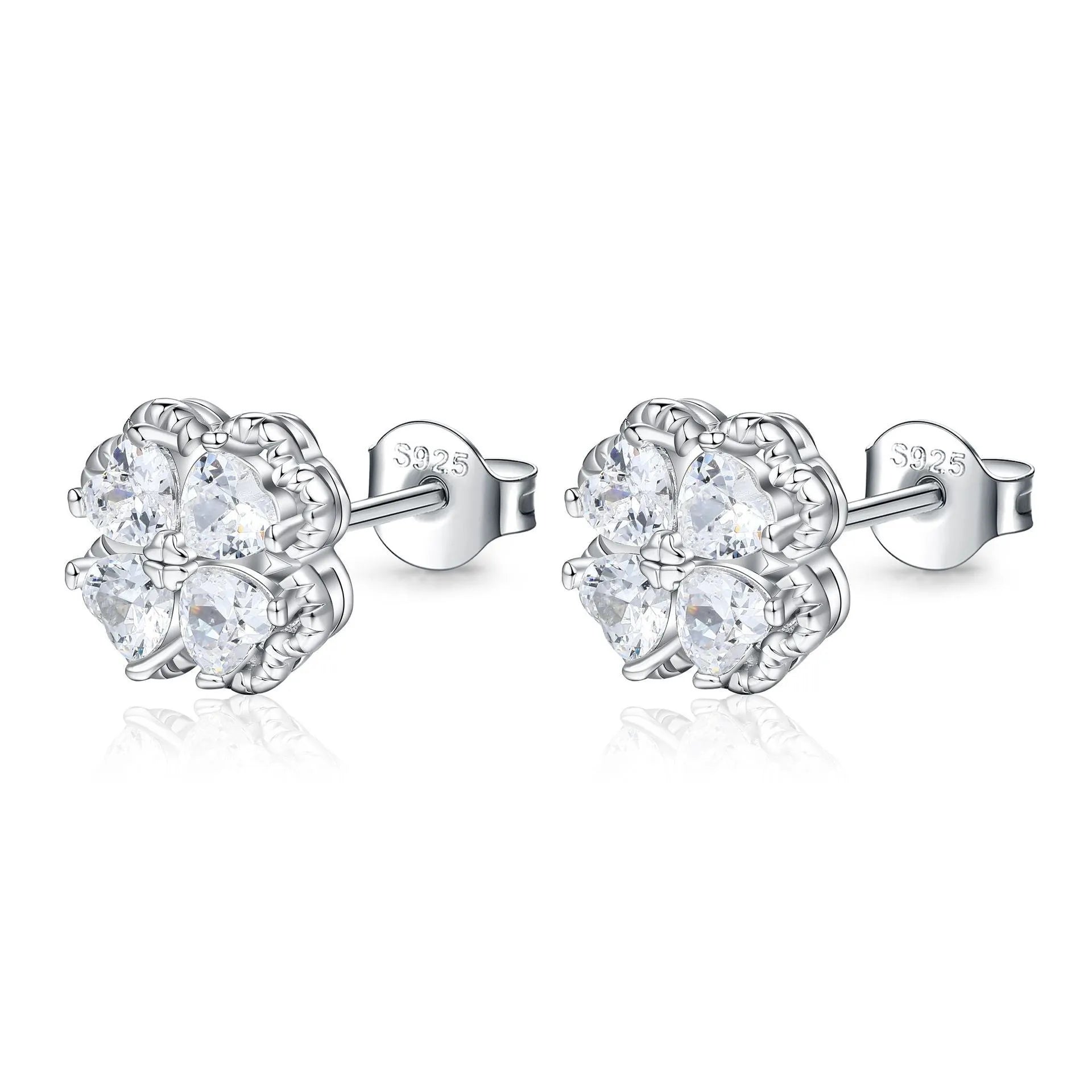 Zeng Yin women's heart-shaped sterling silver earrings with a four-leaf clover zircon design.