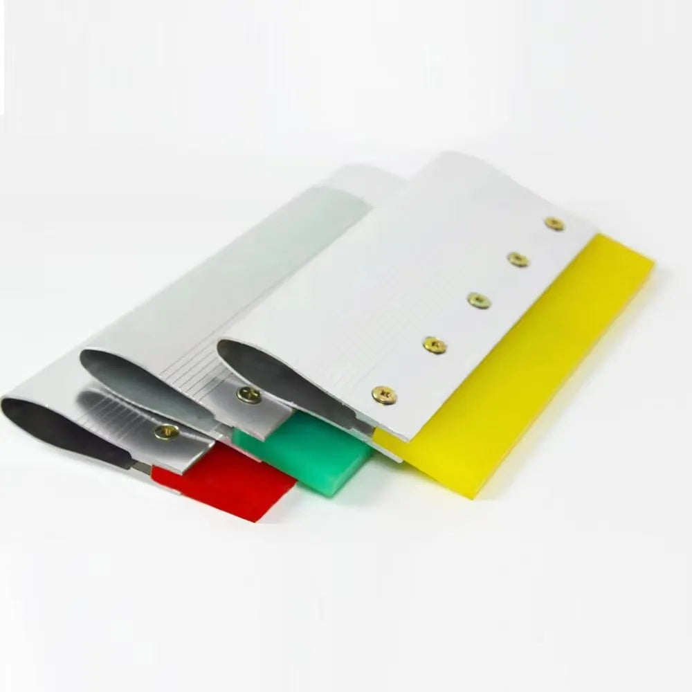 Green aluminum alloy hand scraper with 50cm handle and 10cm wide metal squeegee blade