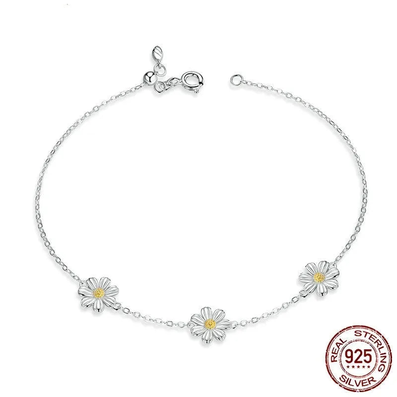 S925 sterling silver adjustable bracelet for women with electroplated finish, colour SCB165