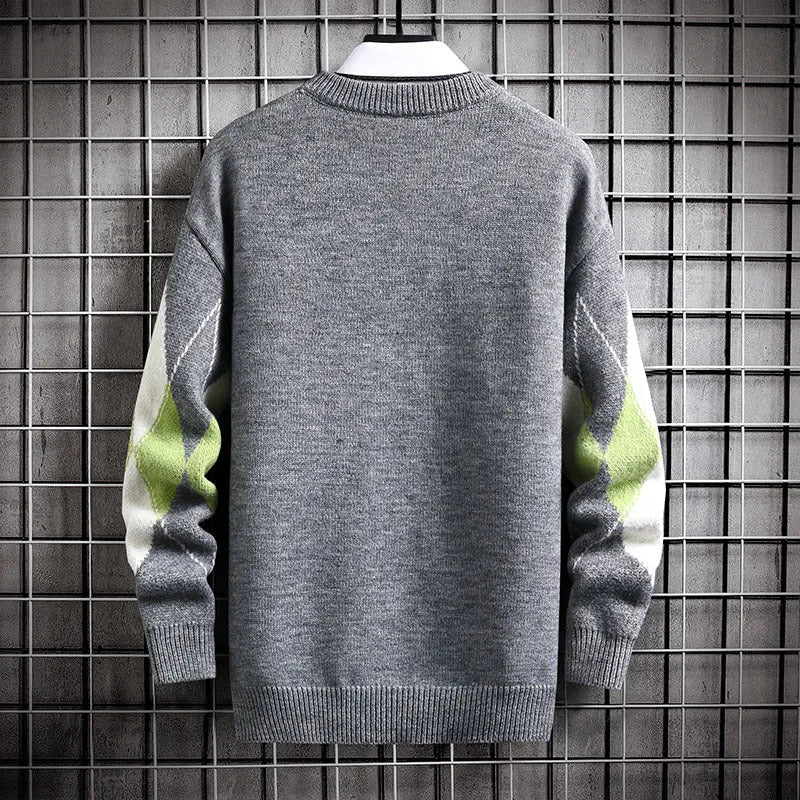Men's loose geometric plaid sweater with round neck and long sleeves in a blend of acrylic, polyester, and nylon fibres