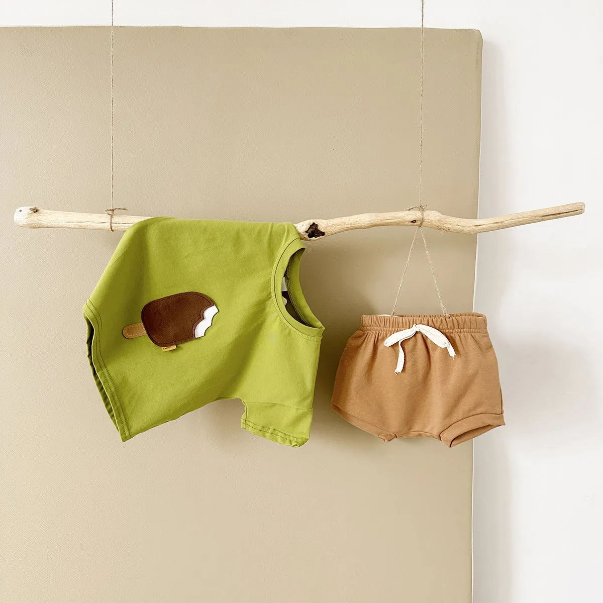 Girls' cotton shorts suit two-piece set with ice cream patch in apricot, olive or white colours