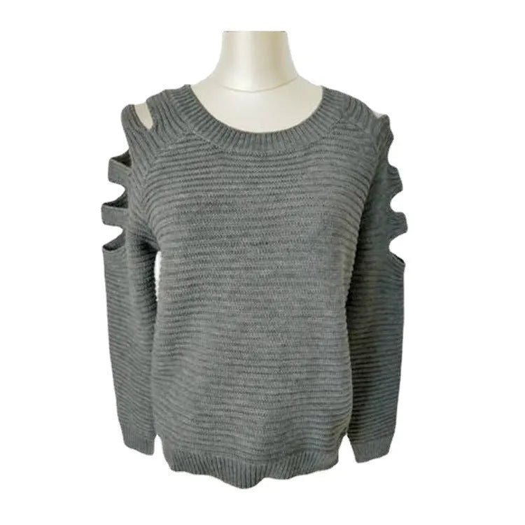 Women's grey knitted shirt with hollow-out crochet pattern, round neck and long sleeves