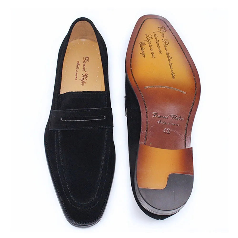 Men's cowhide leather lazy breathable slip-on casual shoes in black and brown with rubber sole