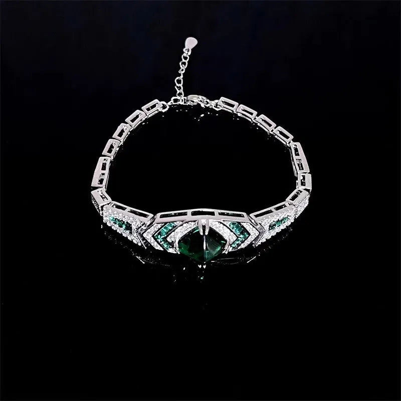 Heavy-duty retro copper bracelet with round zircon emerald accents in SL1266 colour