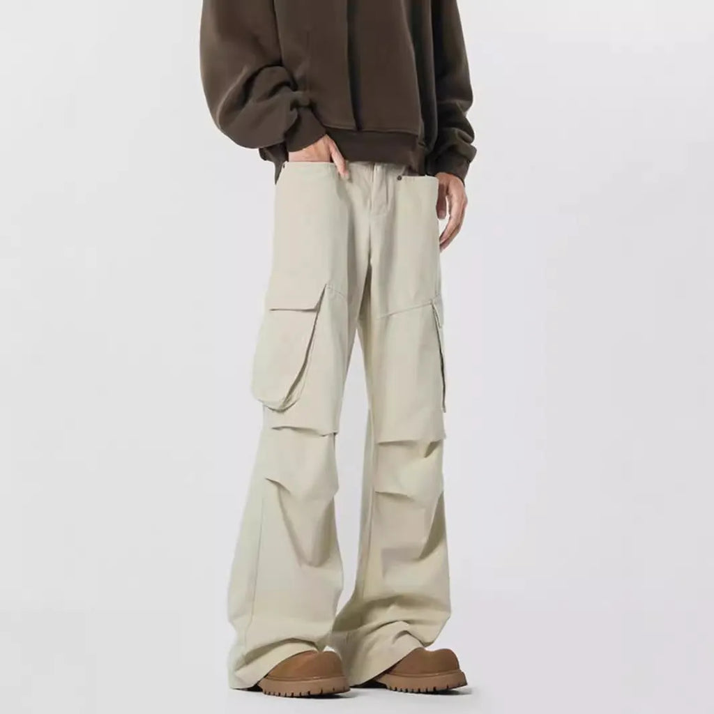 Men's straight casual trousers in black with high waist and cardigan button opening detail