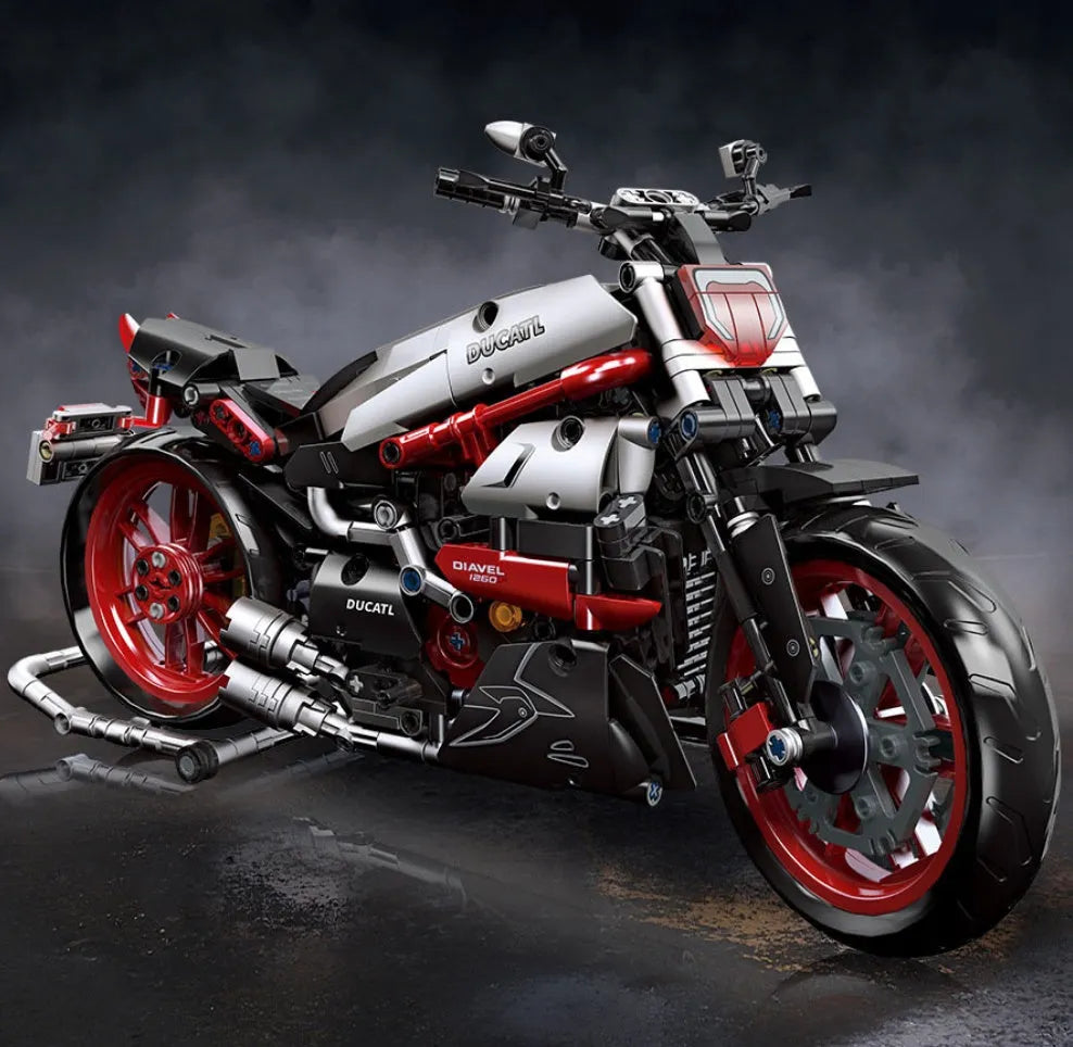 Motorcycle model ornament made from children's sectional building blocks in colour 1021, size 32x10x8.5cm