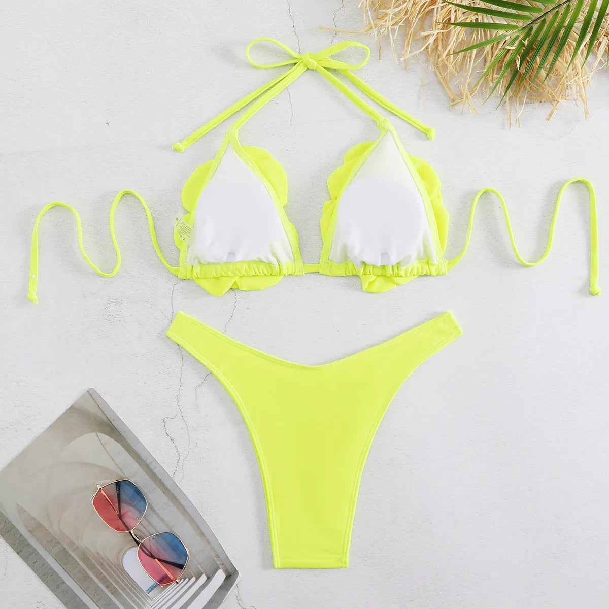 Three-dimensional 3D flower low waist bikini swimsuit in solid colour with backless design