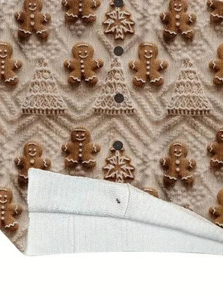 Loose fit casual top with lapel collar and a printed design, available in multiple sizes.
