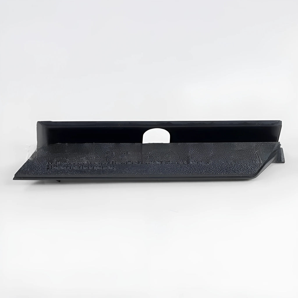 Black or white plastic 3.5-inch hard drive cover for PC case mounting