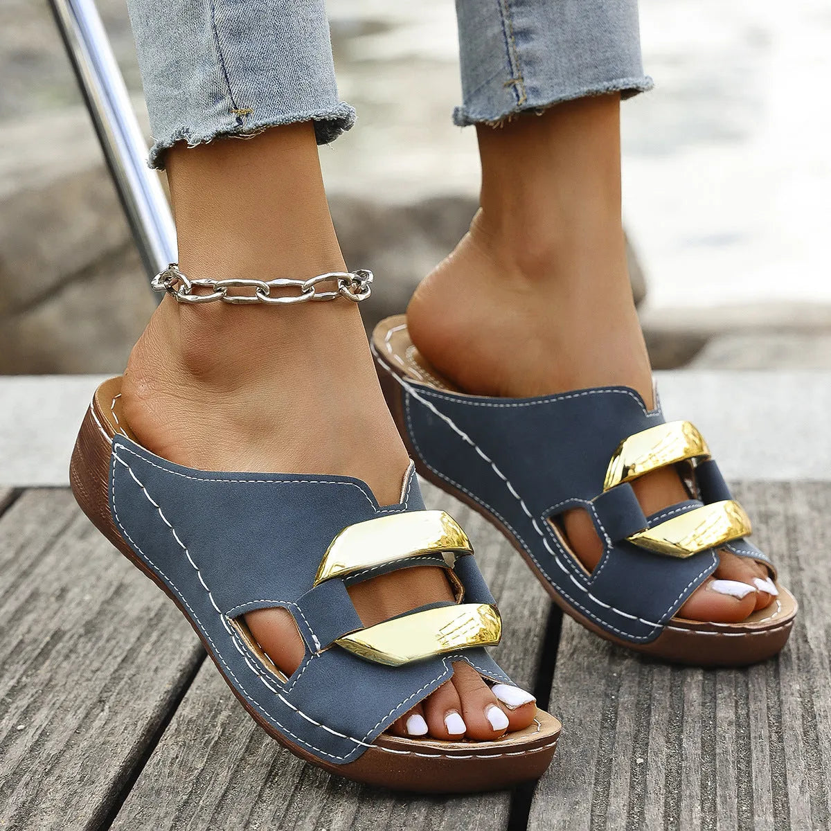 Roman style platform sandals in four colours with artificial PU upper and flat rubber sole
