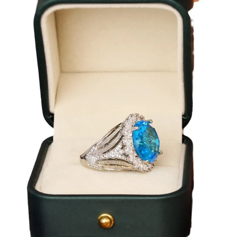 Women's hollow Italian court retro brass ring with white steel electroplated finish