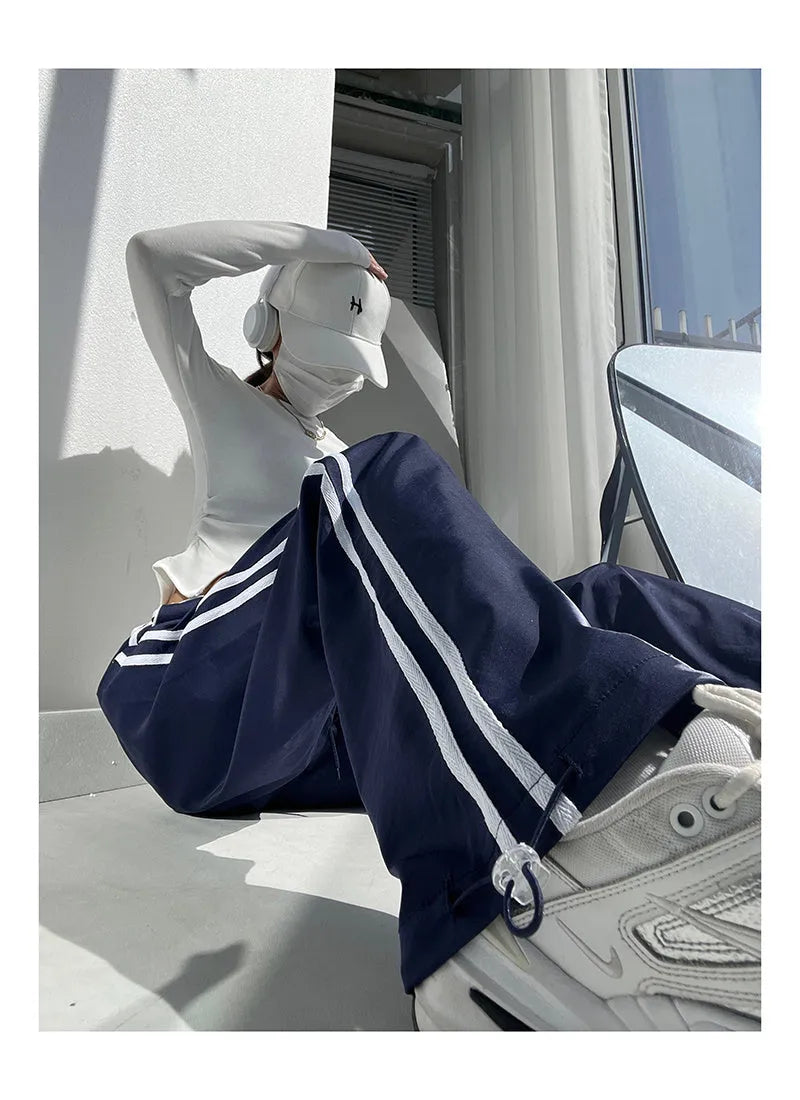 Women's ribbon parallel bars contrast colour loose straight draping trousers in white or navy blue