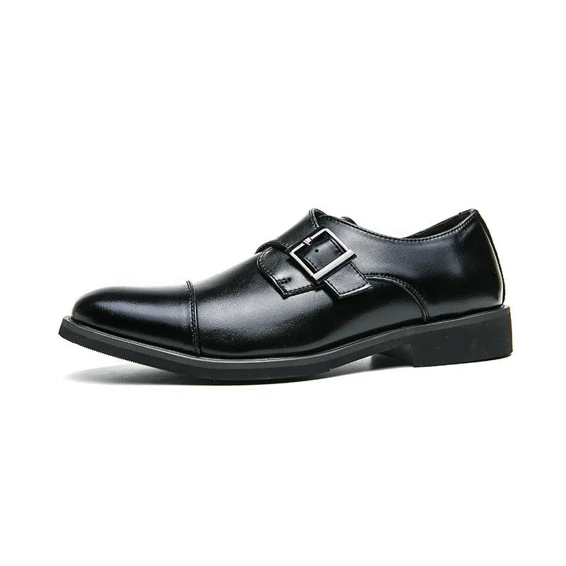 Low-cut British-style flat heel pumps in black with artificial PU upper and rubber sole