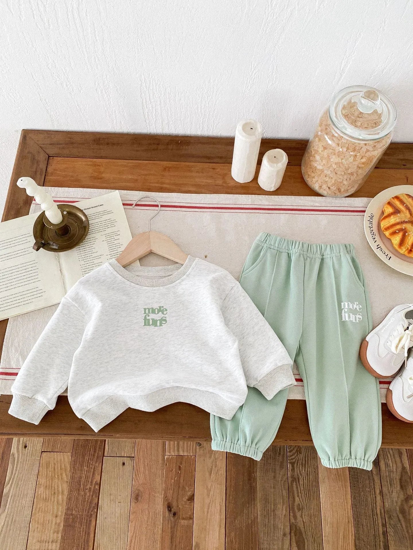 Cotton children's sports suit set with lettered sweater and ankle banded pants in Flower Gray colour
