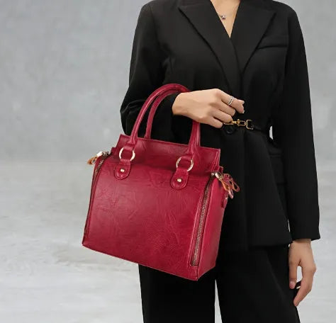 Large capacity genuine leather shoulder bag in light brown with horizontal square shape and retro sewing thread details