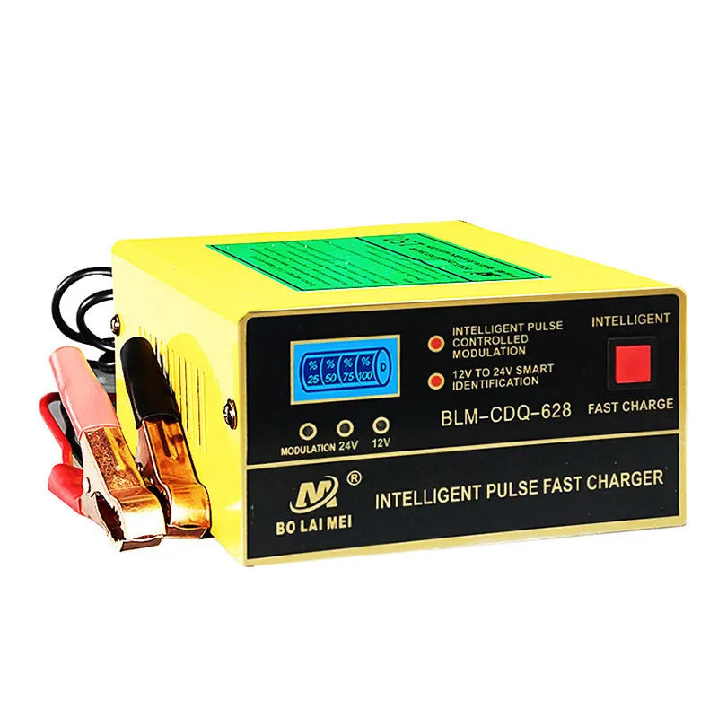 BT 168 12V/24V automotive battery charger for lead-acid vehicle batteries with American plug